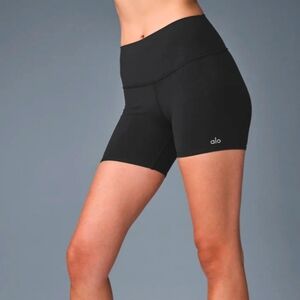 Alo 5" Airbrush High-Waist Biker Short